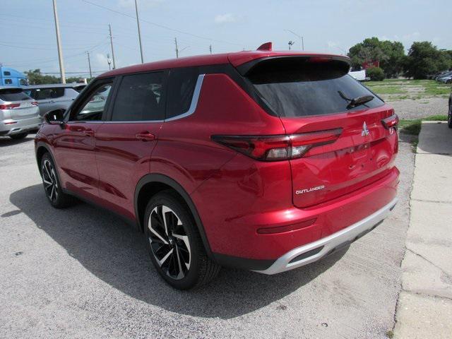 new 2024 Mitsubishi Outlander car, priced at $27,035