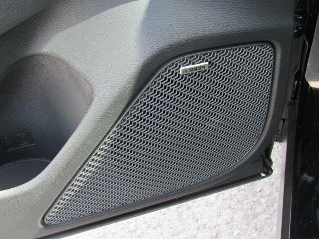 new 2025 Mitsubishi Outlander car, priced at $28,255