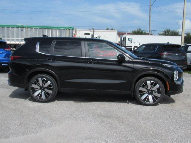 new 2025 Mitsubishi Outlander car, priced at $26,255