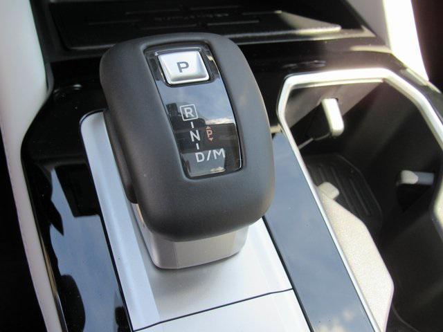 new 2025 Mitsubishi Outlander car, priced at $31,795
