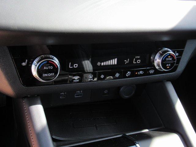 new 2025 Mitsubishi Outlander PHEV car, priced at $39,000