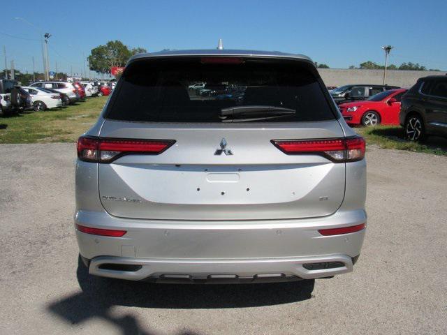 new 2024 Mitsubishi Outlander car, priced at $26,515