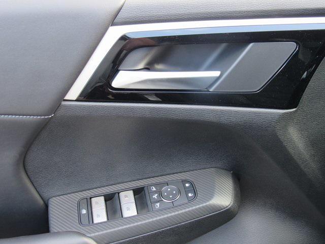 new 2025 Mitsubishi Outlander car, priced at $25,205
