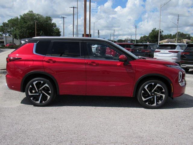 new 2024 Mitsubishi Outlander car, priced at $31,165