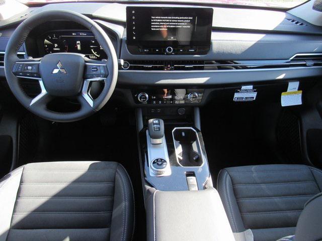 new 2025 Mitsubishi Outlander car, priced at $29,940