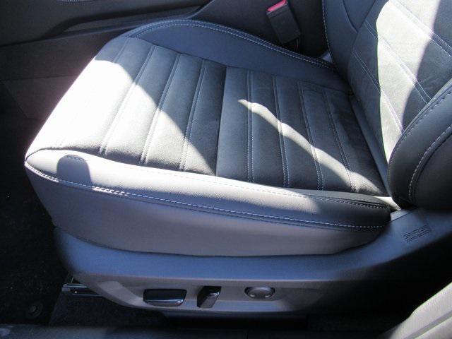 new 2025 Mitsubishi Outlander car, priced at $29,940