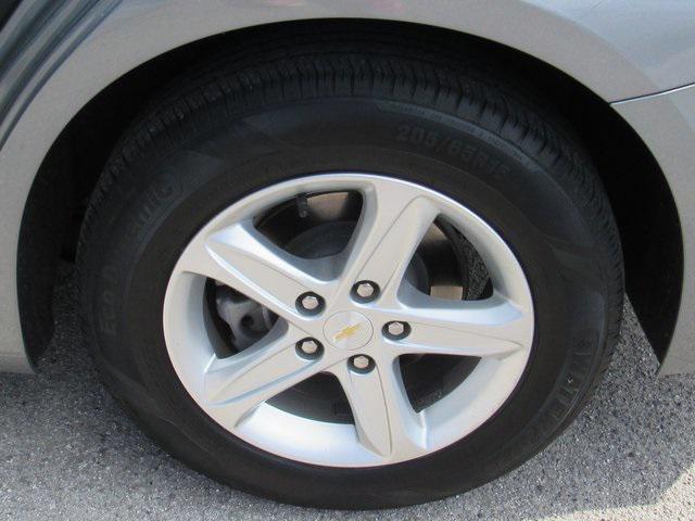 used 2023 Chevrolet Malibu car, priced at $15,994