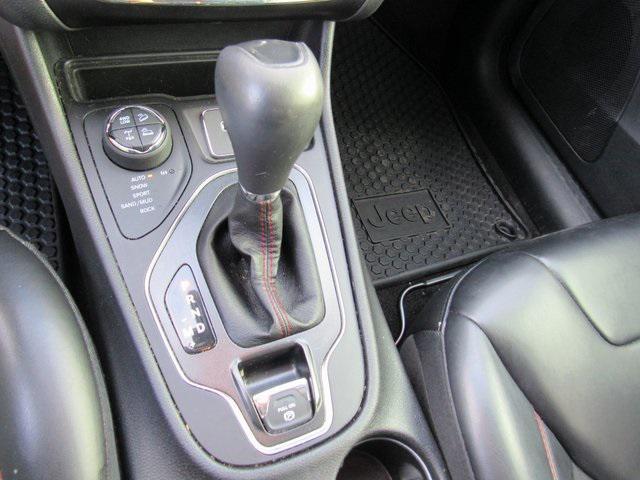 used 2019 Jeep Cherokee car, priced at $15,987