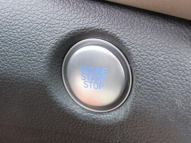 used 2022 Hyundai Santa Fe car, priced at $21,967