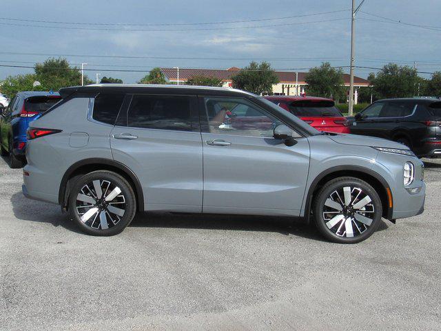 new 2025 Mitsubishi Outlander car, priced at $35,240