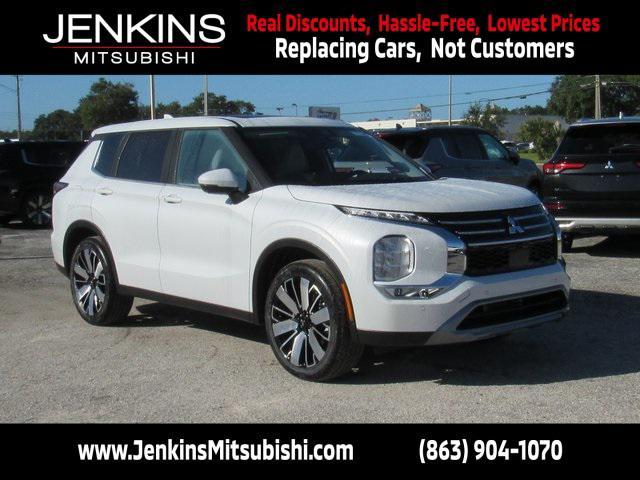 new 2025 Mitsubishi Outlander car, priced at $32,040