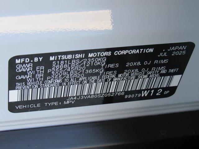 new 2025 Mitsubishi Outlander car, priced at $32,040