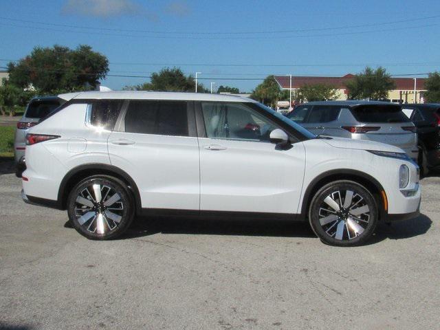 new 2025 Mitsubishi Outlander car, priced at $32,040