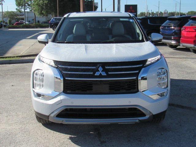 new 2025 Mitsubishi Outlander car, priced at $32,040