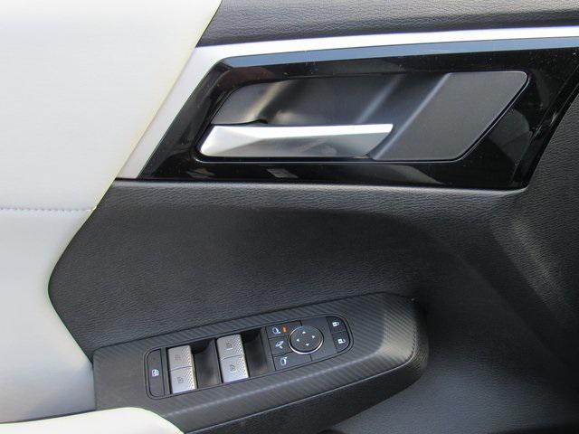 new 2025 Mitsubishi Outlander car, priced at $25,785