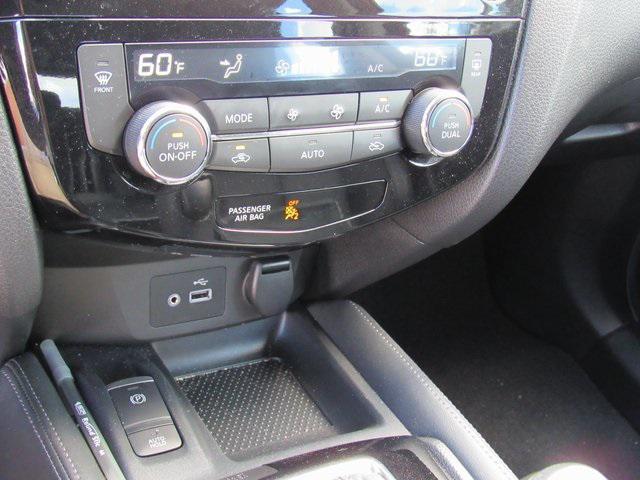 used 2020 Nissan Rogue Sport car, priced at $14,997