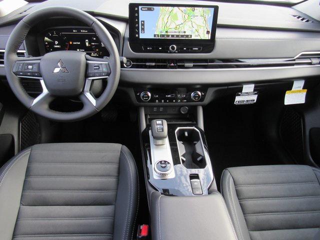 new 2025 Mitsubishi Outlander car, priced at $29,695