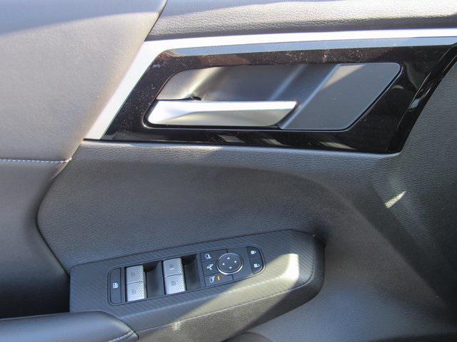 new 2025 Mitsubishi Outlander car, priced at $26,205