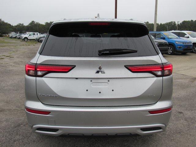 new 2024 Mitsubishi Outlander car, priced at $27,740