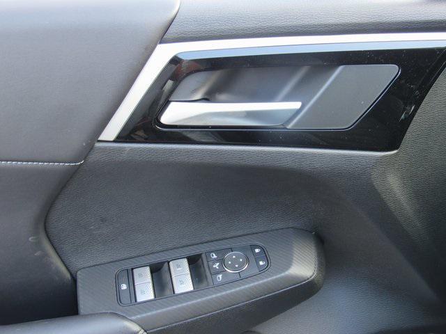 new 2025 Mitsubishi Outlander car, priced at $25,190
