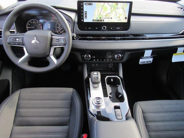 new 2025 Mitsubishi Outlander car, priced at $25,190
