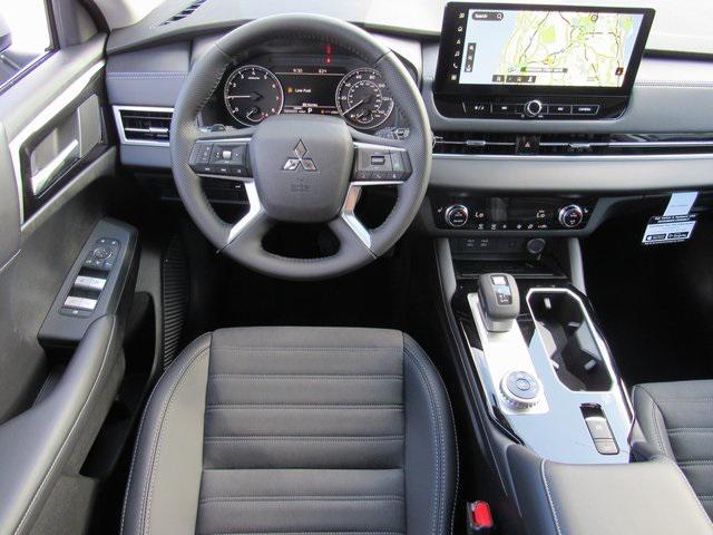 new 2025 Mitsubishi Outlander car, priced at $25,190