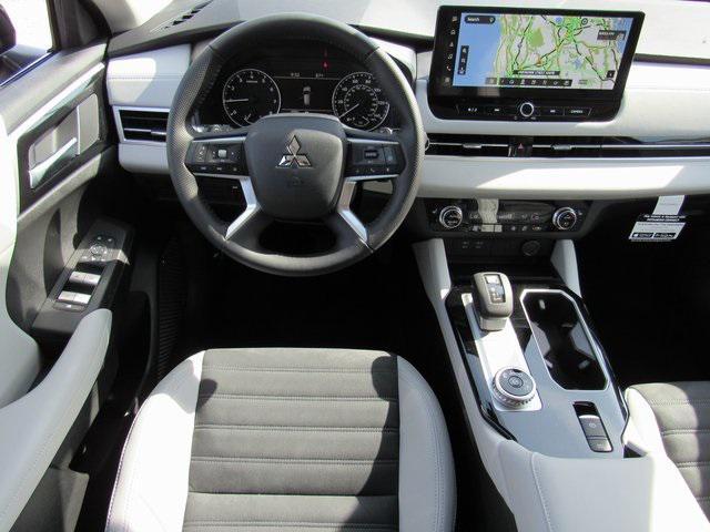 new 2025 Mitsubishi Outlander car, priced at $26,835
