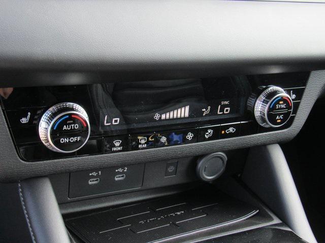 new 2025 Mitsubishi Outlander car, priced at $27,090