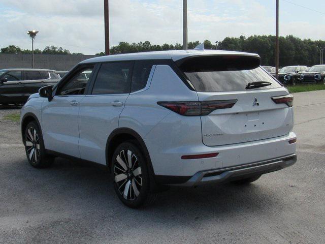 new 2025 Mitsubishi Outlander car, priced at $27,090
