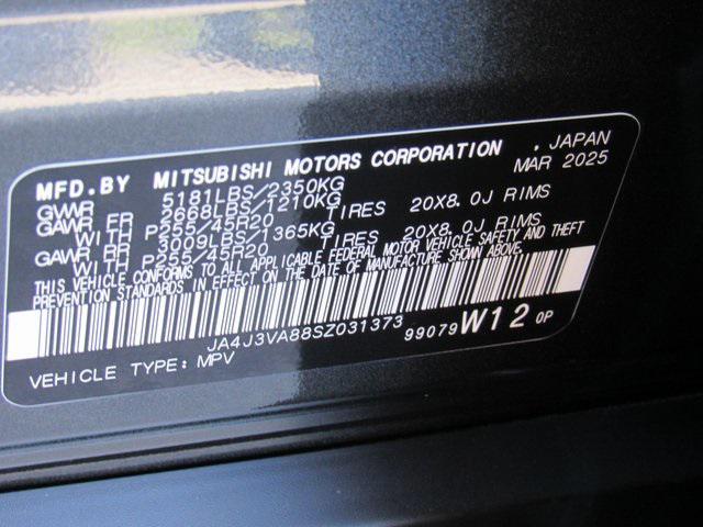 new 2025 Mitsubishi Outlander car, priced at $26,105