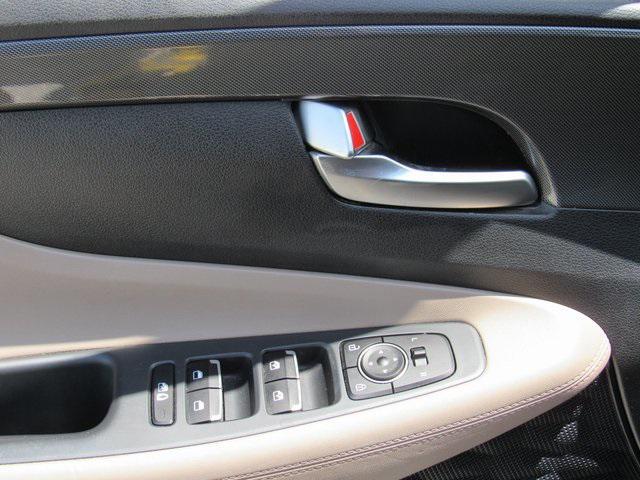 used 2022 Hyundai Santa Fe car, priced at $17,786