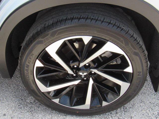 used 2023 Mitsubishi Outlander car, priced at $22,987