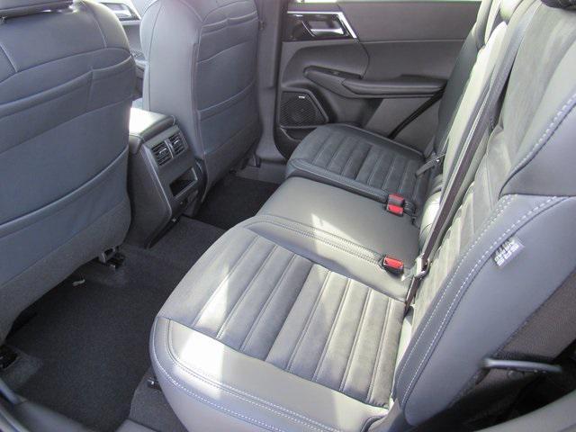 new 2025 Mitsubishi Outlander car, priced at $26,495