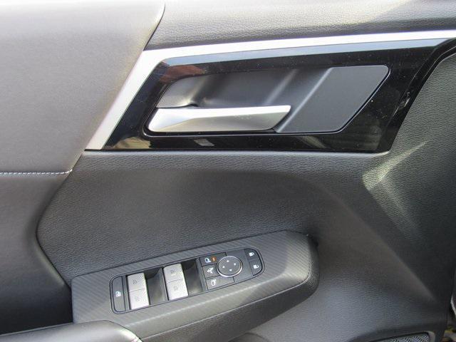 new 2025 Mitsubishi Outlander car, priced at $26,495