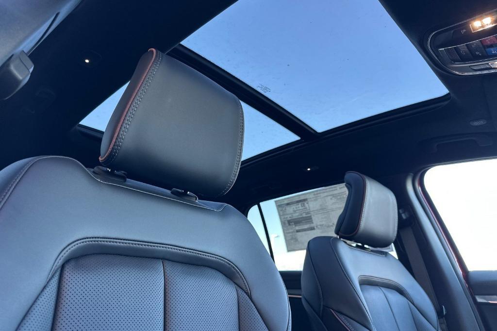 new 2025 Jeep Wagoneer S car, priced at $72,790