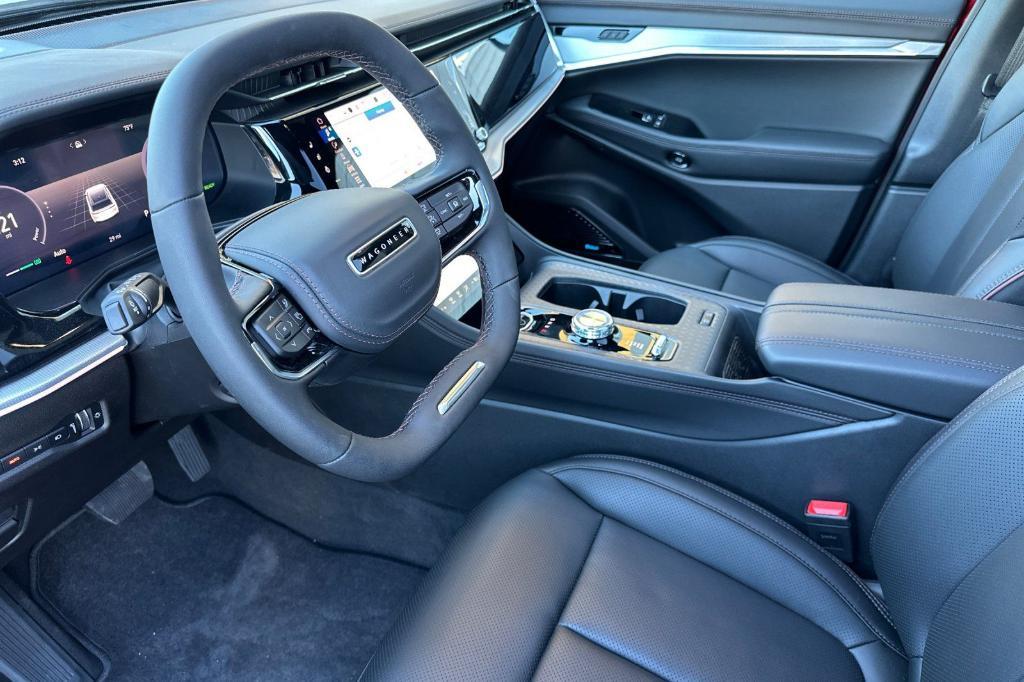 new 2025 Jeep Wagoneer S car, priced at $72,790