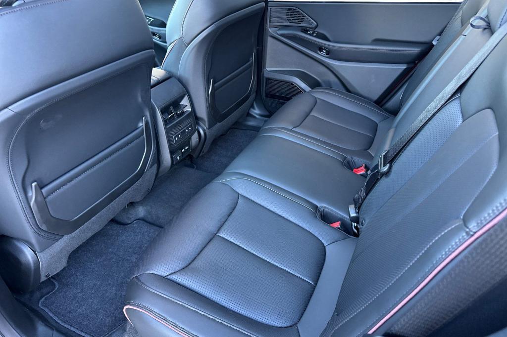 new 2025 Jeep Wagoneer S car, priced at $72,790