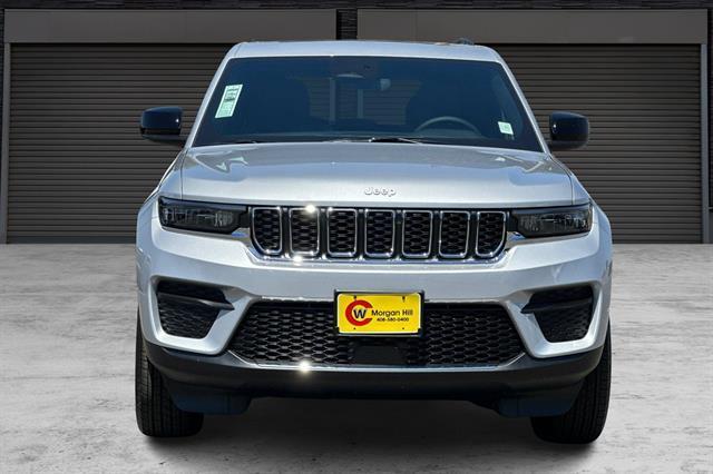 new 2024 Jeep Grand Cherokee car