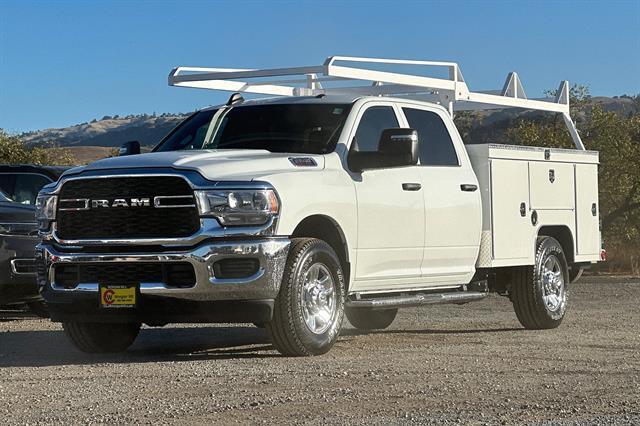 new 2024 Ram 2500 car, priced at $58,714