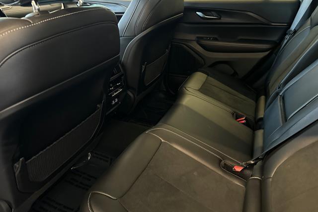 new 2025 Jeep Grand Cherokee car, priced at $42,225