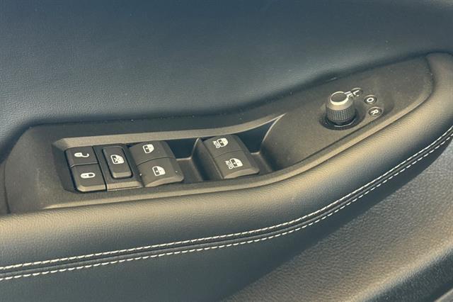 new 2025 Jeep Grand Cherokee car, priced at $42,225