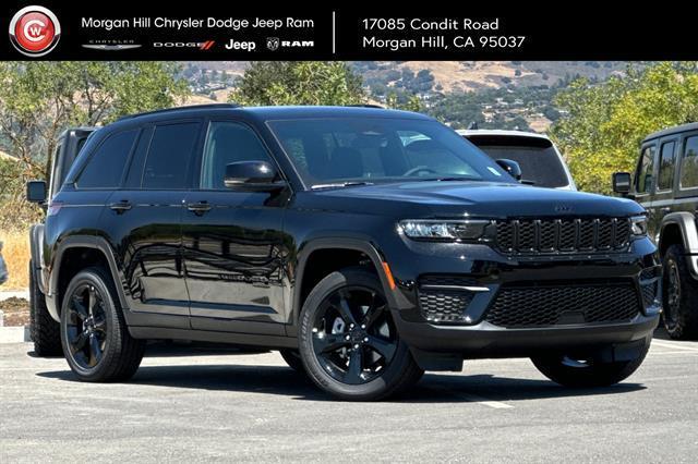 new 2025 Jeep Grand Cherokee car, priced at $42,225