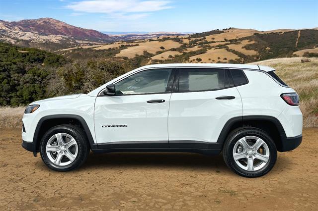 new 2024 Jeep Compass car, priced at $23,995