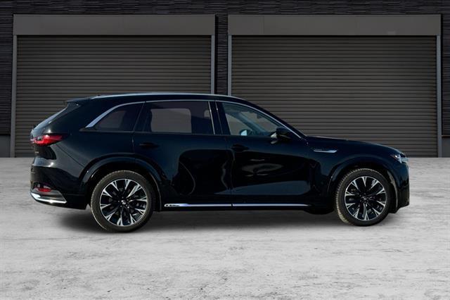 used 2024 Mazda CX-90 car, priced at $36,391