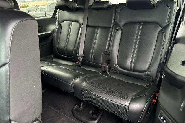 used 2023 Jeep Wagoneer L car, priced at $38,880
