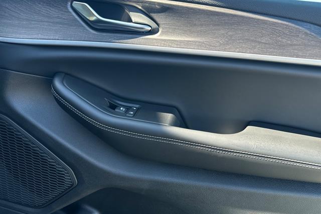 new 2025 Jeep Grand Cherokee L car, priced at $55,682
