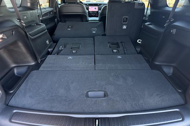 new 2025 Jeep Grand Cherokee L car, priced at $55,682