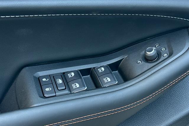 new 2025 Jeep Grand Cherokee L car, priced at $62,047