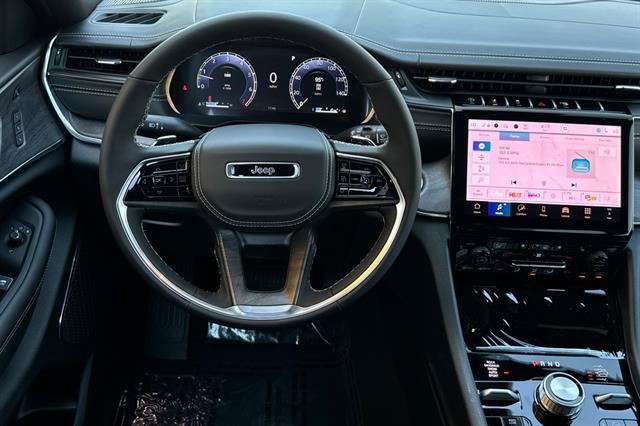 new 2025 Jeep Grand Cherokee L car, priced at $62,047