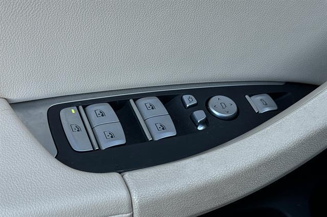 used 2023 BMW X3 car, priced at $51,628